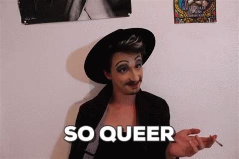 gifs gay|Queer GIFs